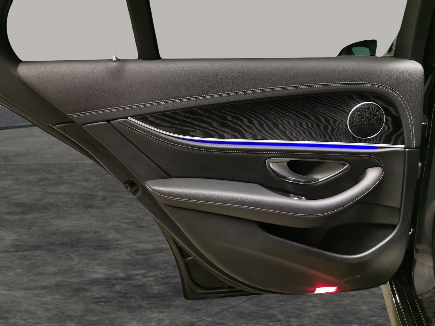 Used Mercedes-Benz E Class 2019 for sale - 77988759: Photo 29