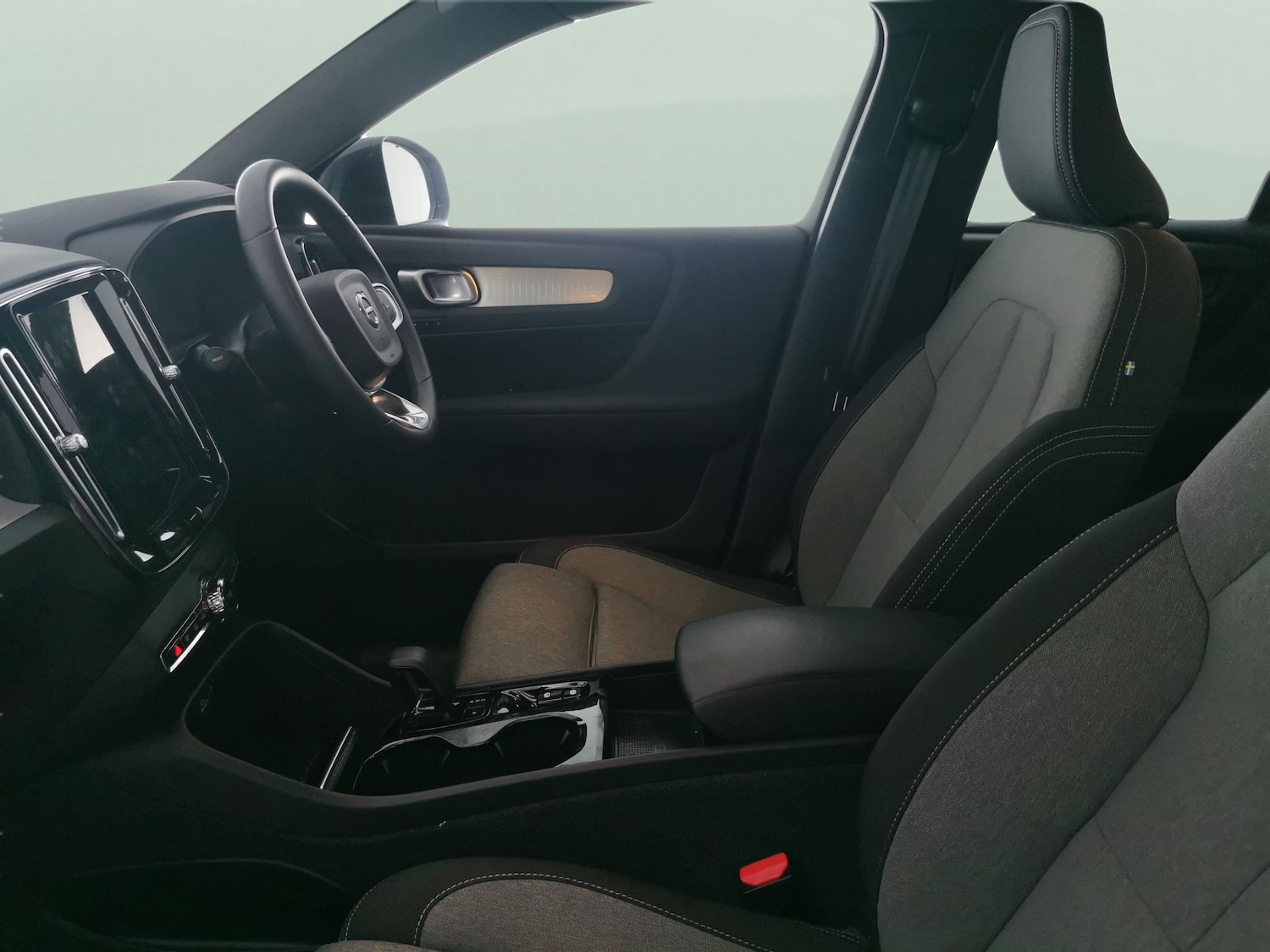 Used Volvo XC40 2022 for sale - 77702956: Photo 4