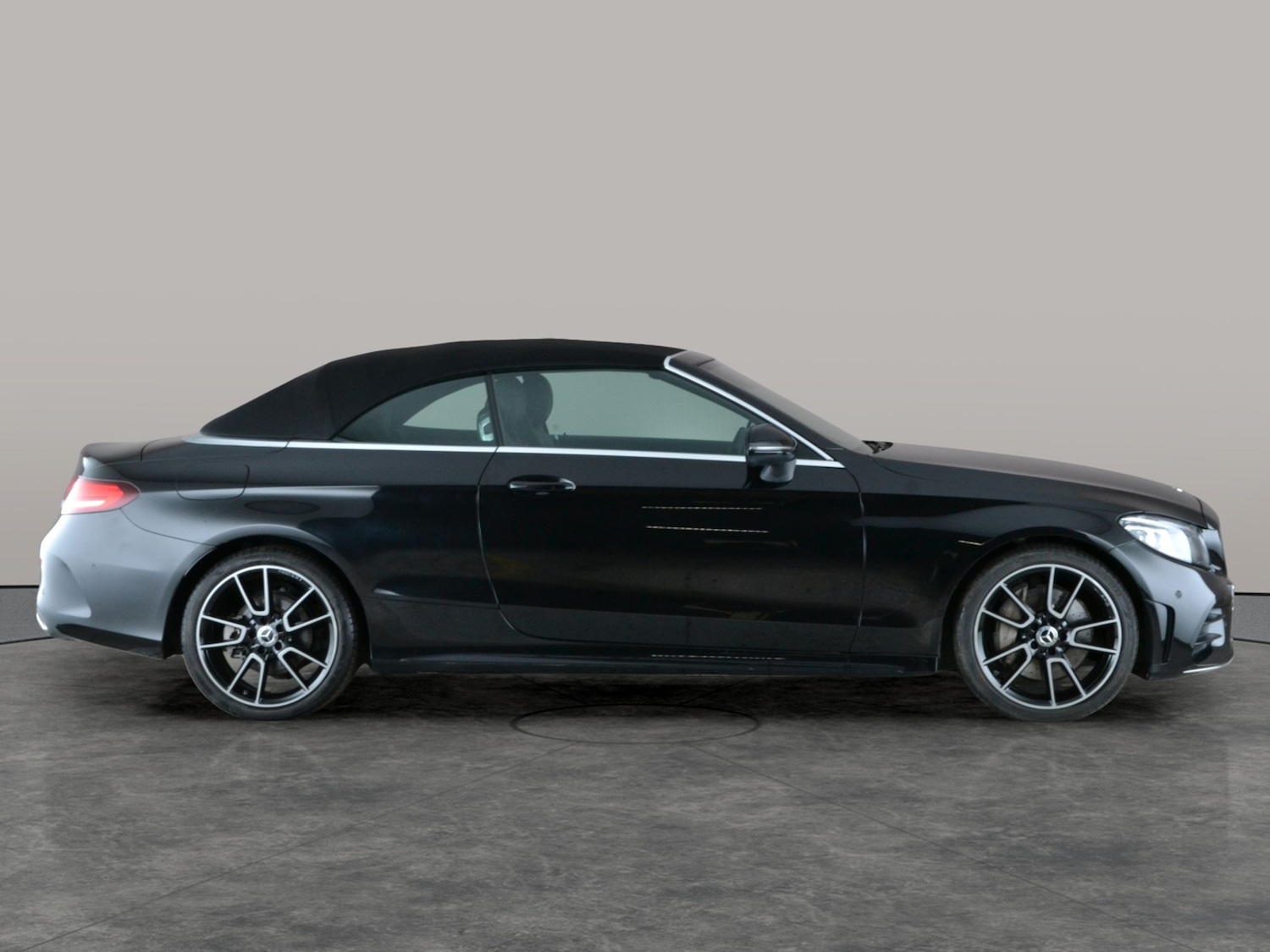 Used Mercedes-Benz C Class 2019 for sale - 77194006: Photo 10