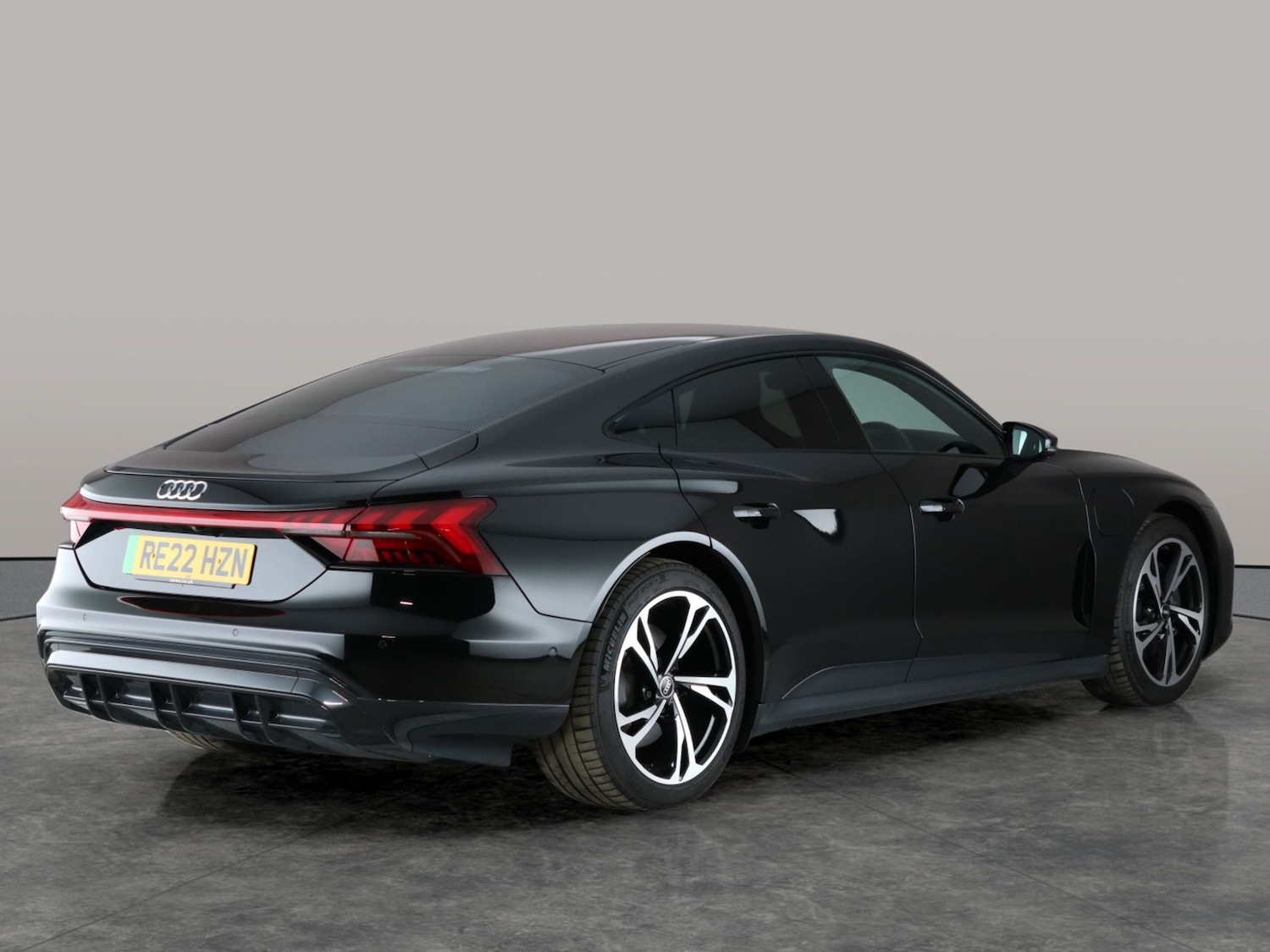 Used Audi e-tron GT 2022 for sale - 76128778: Photo 17