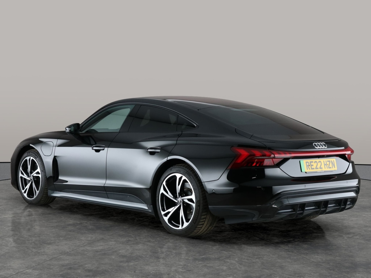 Used Audi e-tron GT 2022 for sale - 76128778: Photo 19