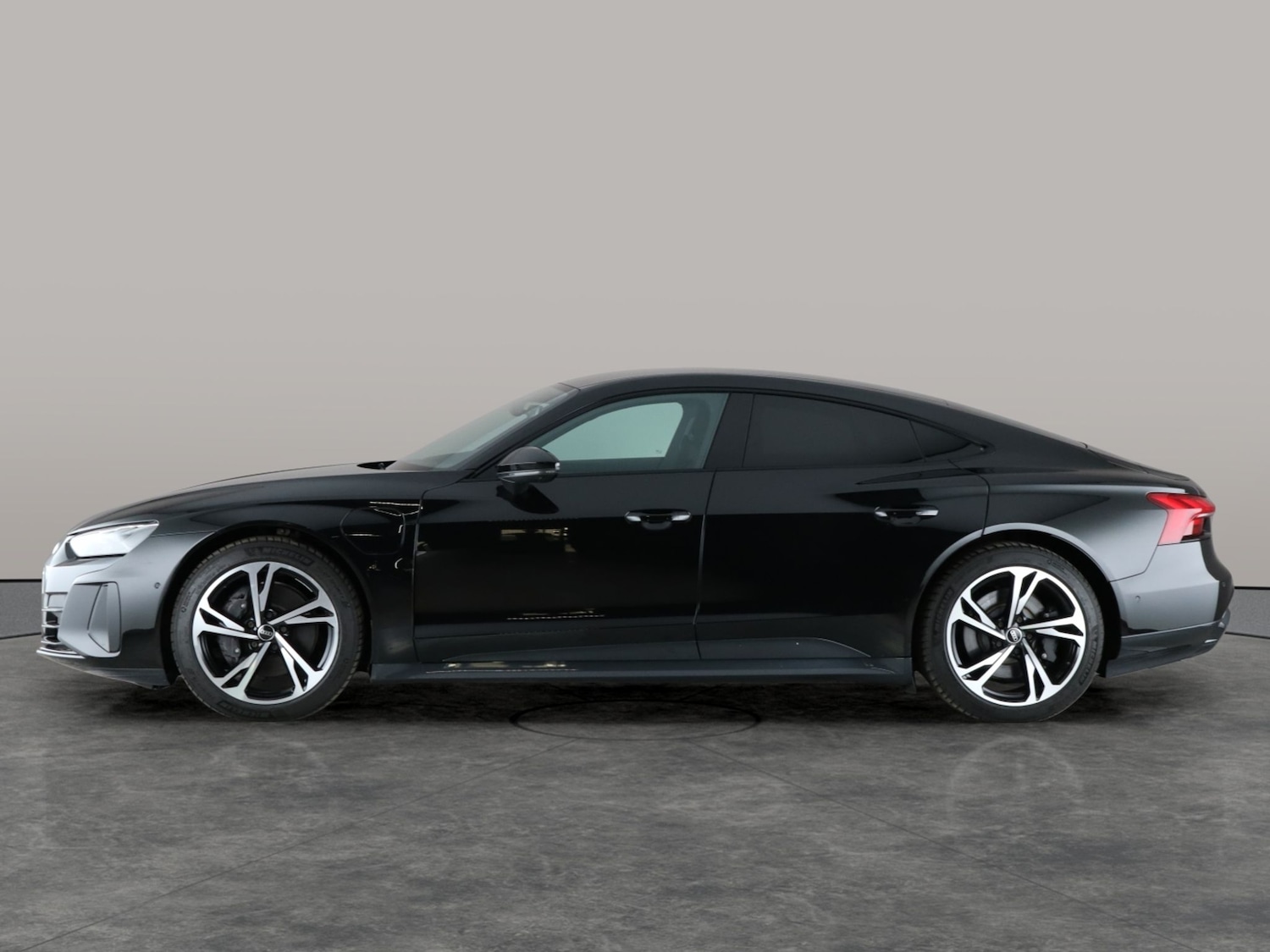 Used Audi e-tron GT 2022 for sale - 76128778: Photo 21