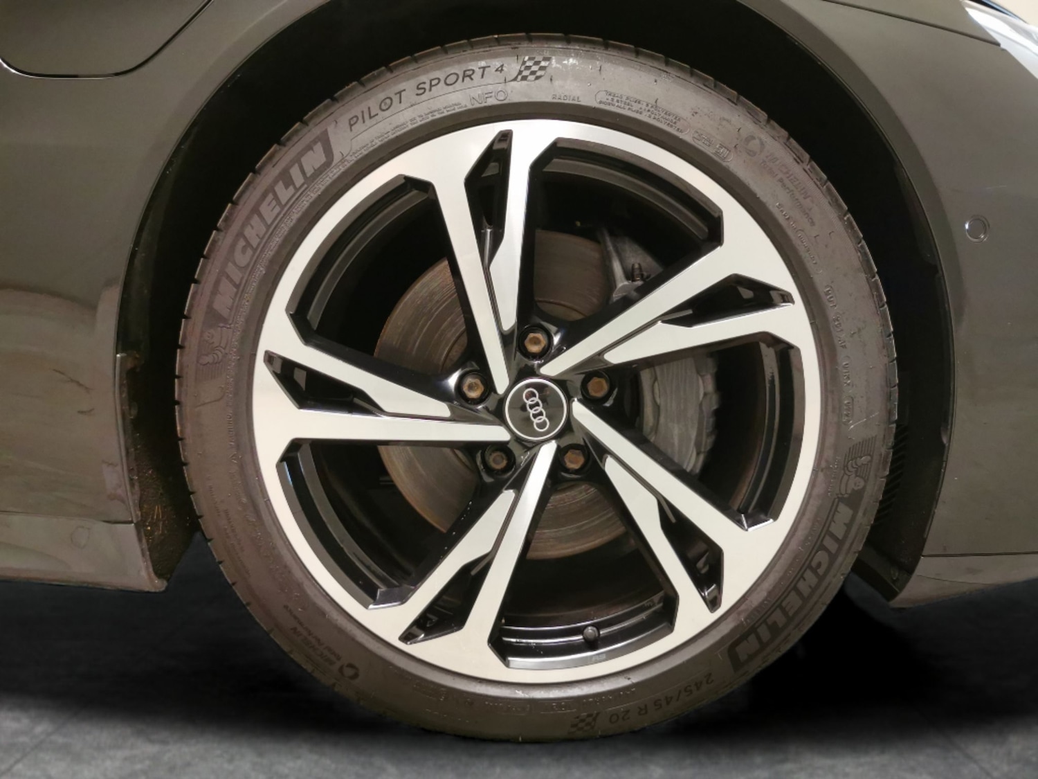Used Audi e-tron GT 2022 for sale - 76128778: Photo 36