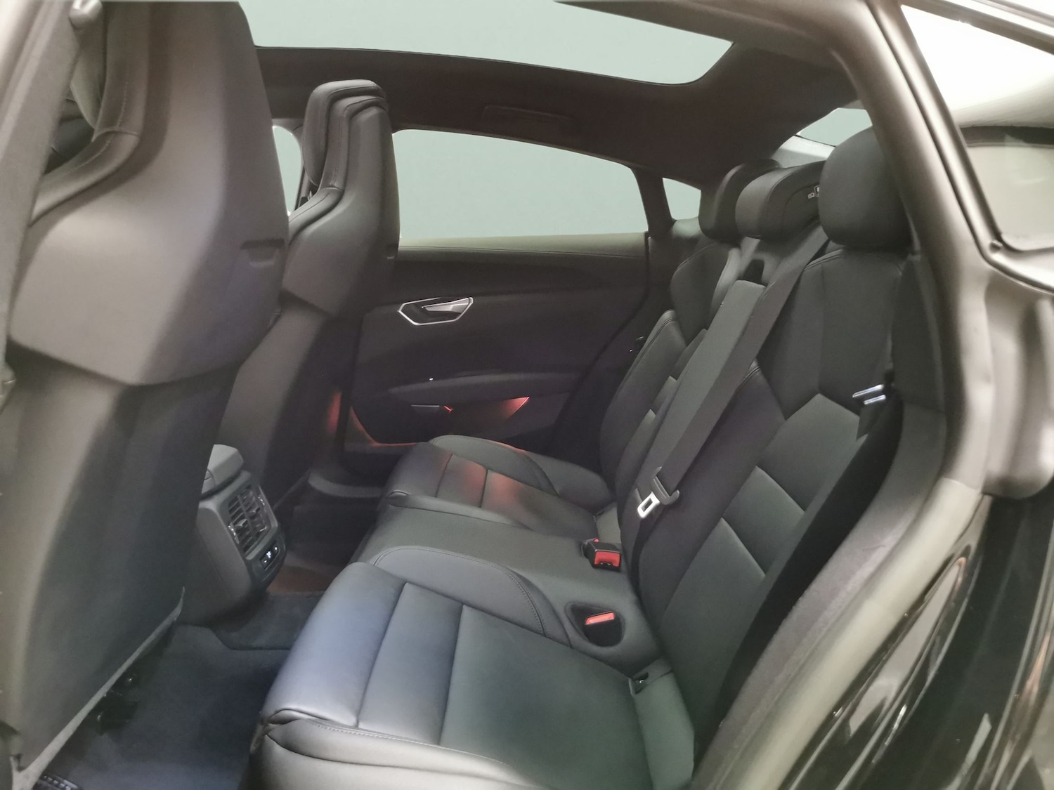 Used Audi e-tron GT 2022 for sale - 76128778: Photo 38