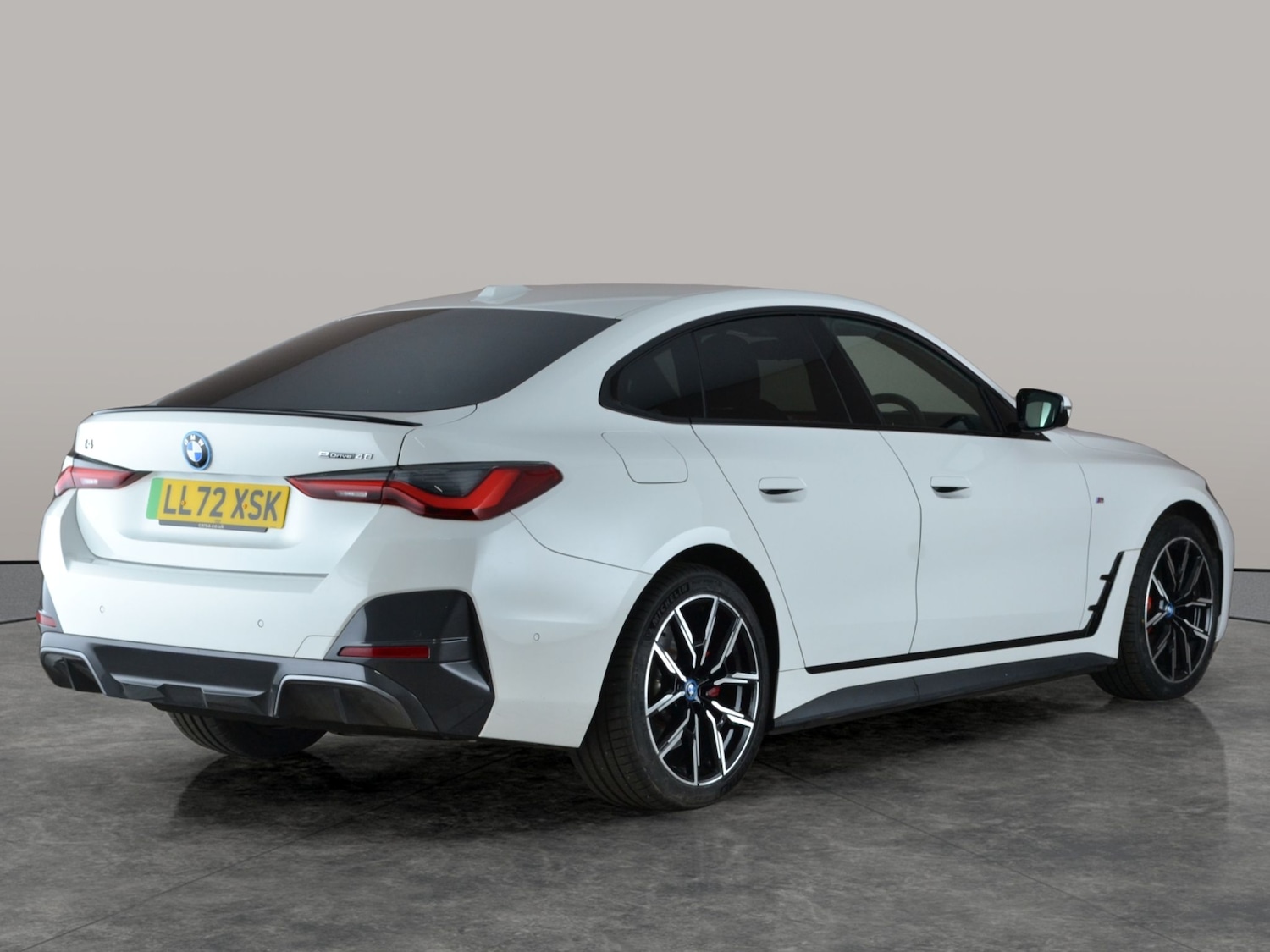 Used BMW i4 2022 for sale - 77281406: Photo 11