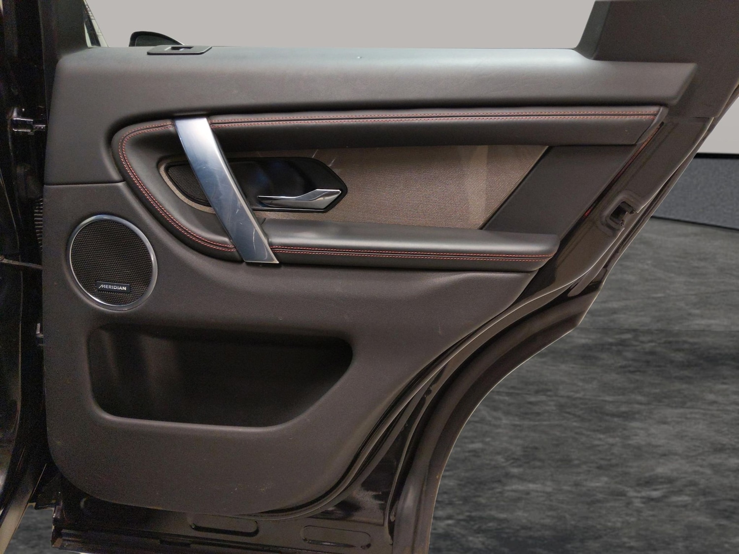 Used Land Rover Discovery Sport 2020 for sale - 76636425: Photo 29