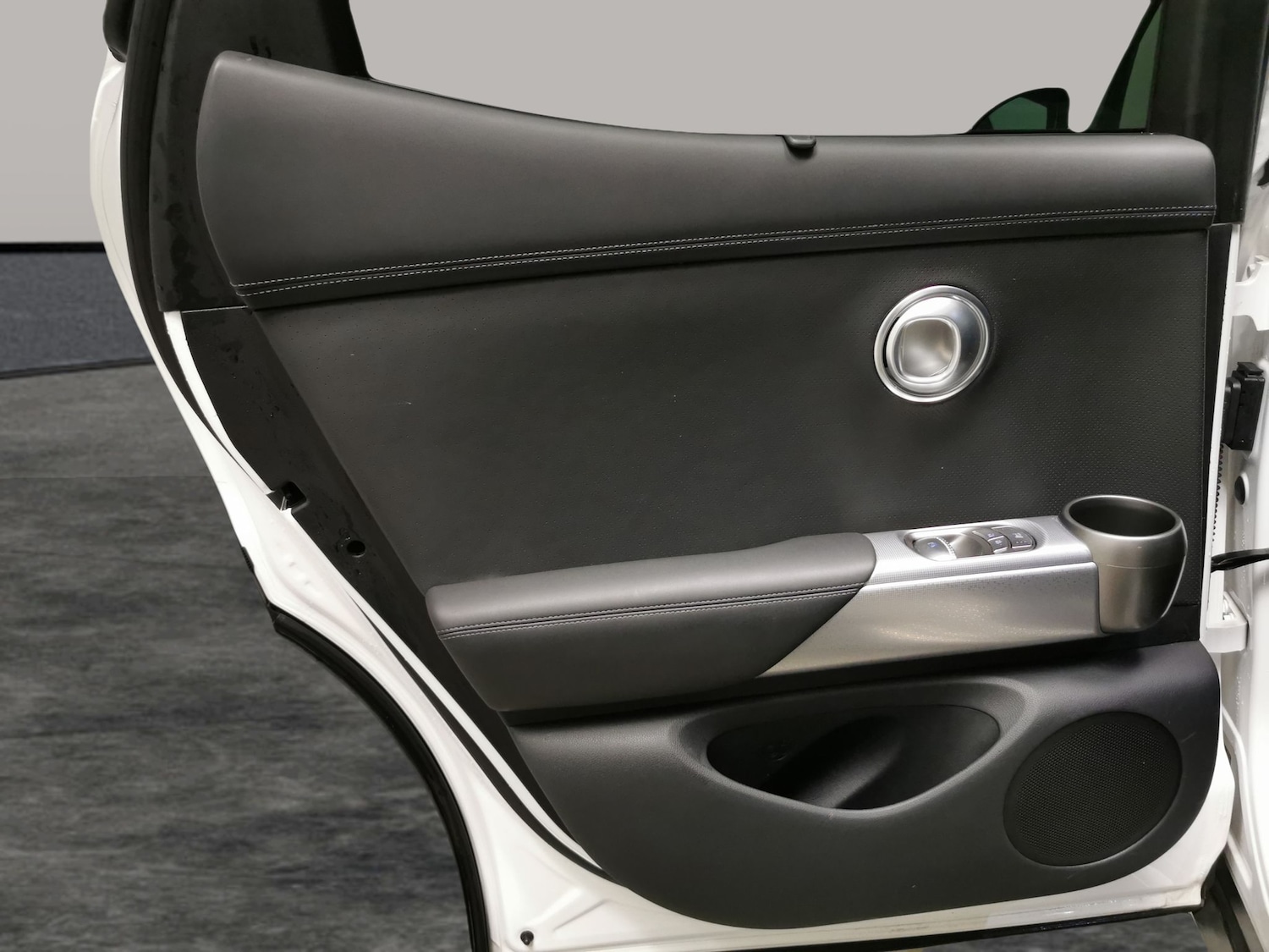 Used Genesis GV60 2024 for sale - 76766685: Photo 26