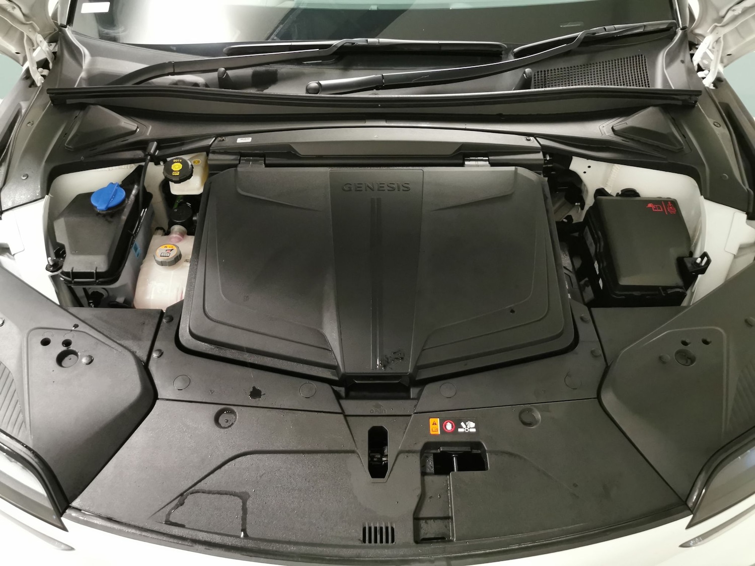 Used Genesis GV60 2024 for sale - 76766685: Photo 31