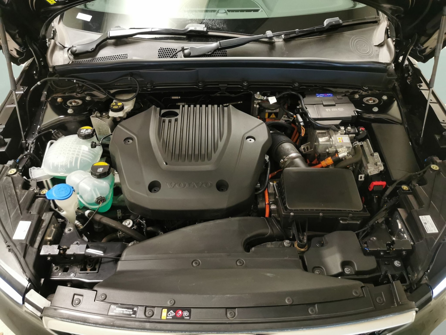 Used Volvo XC40 2022 for sale - 77629840: Photo 31