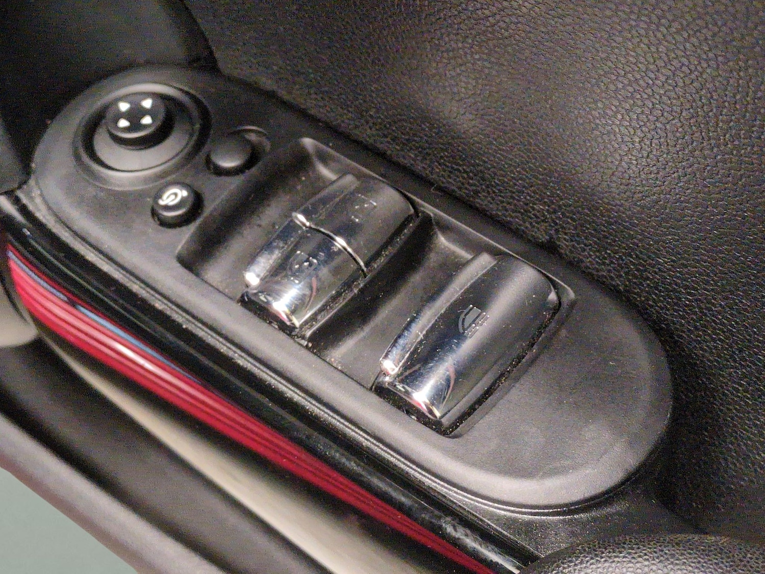 Used MINI Convertible 2021 for sale - 77688766: Photo 21