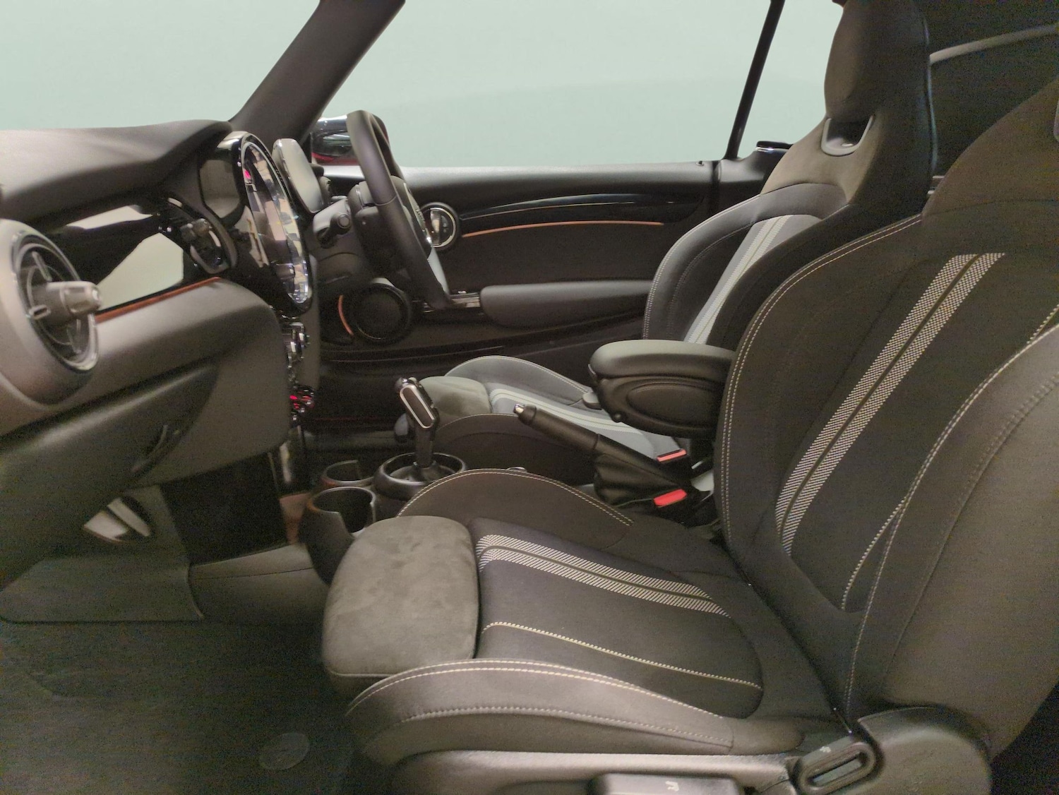 Used MINI Convertible 2021 for sale - 77688766: Photo 6