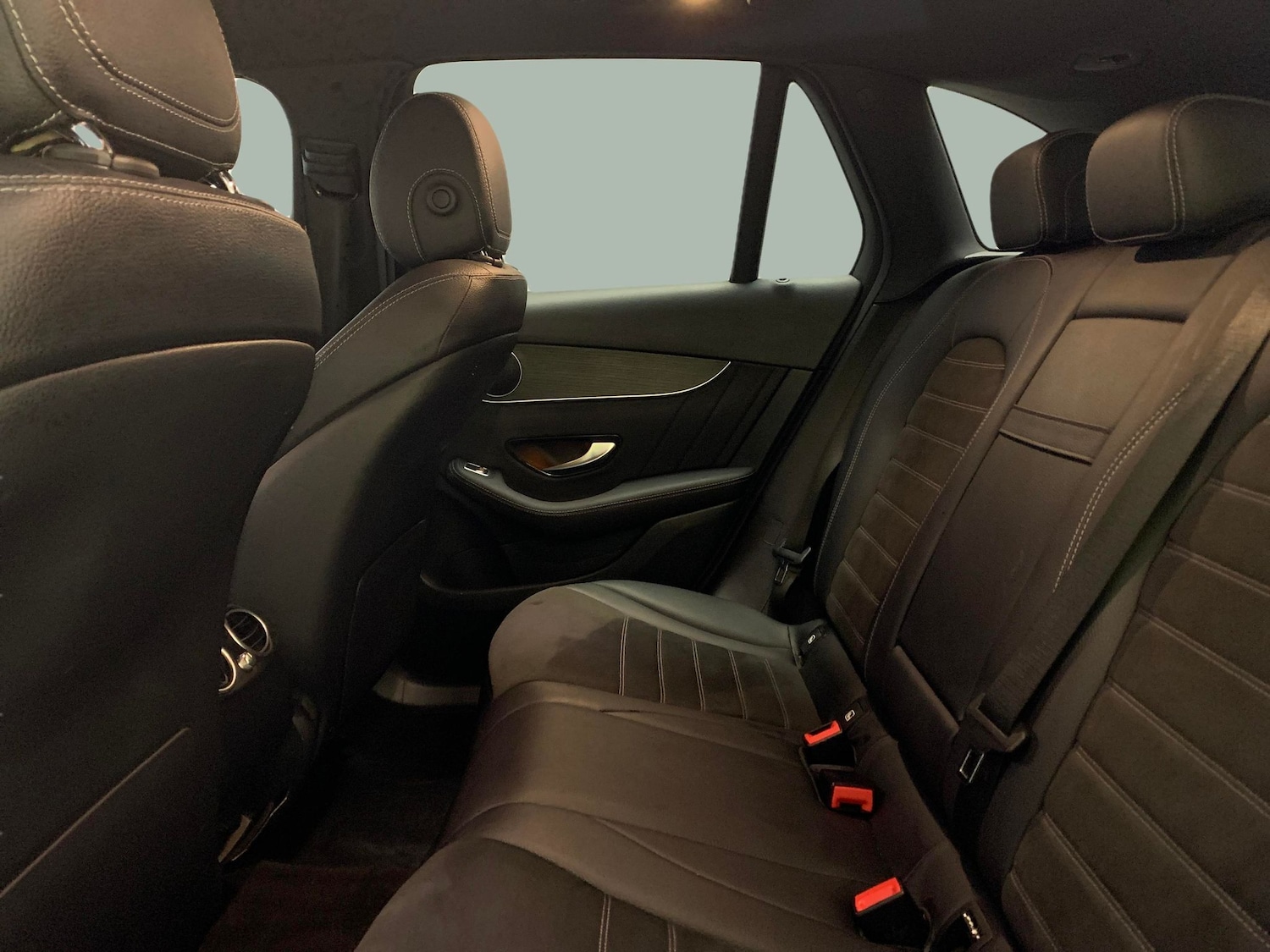 Used Mercedes-Benz GLC 2020 for sale - 76467580: Photo 31