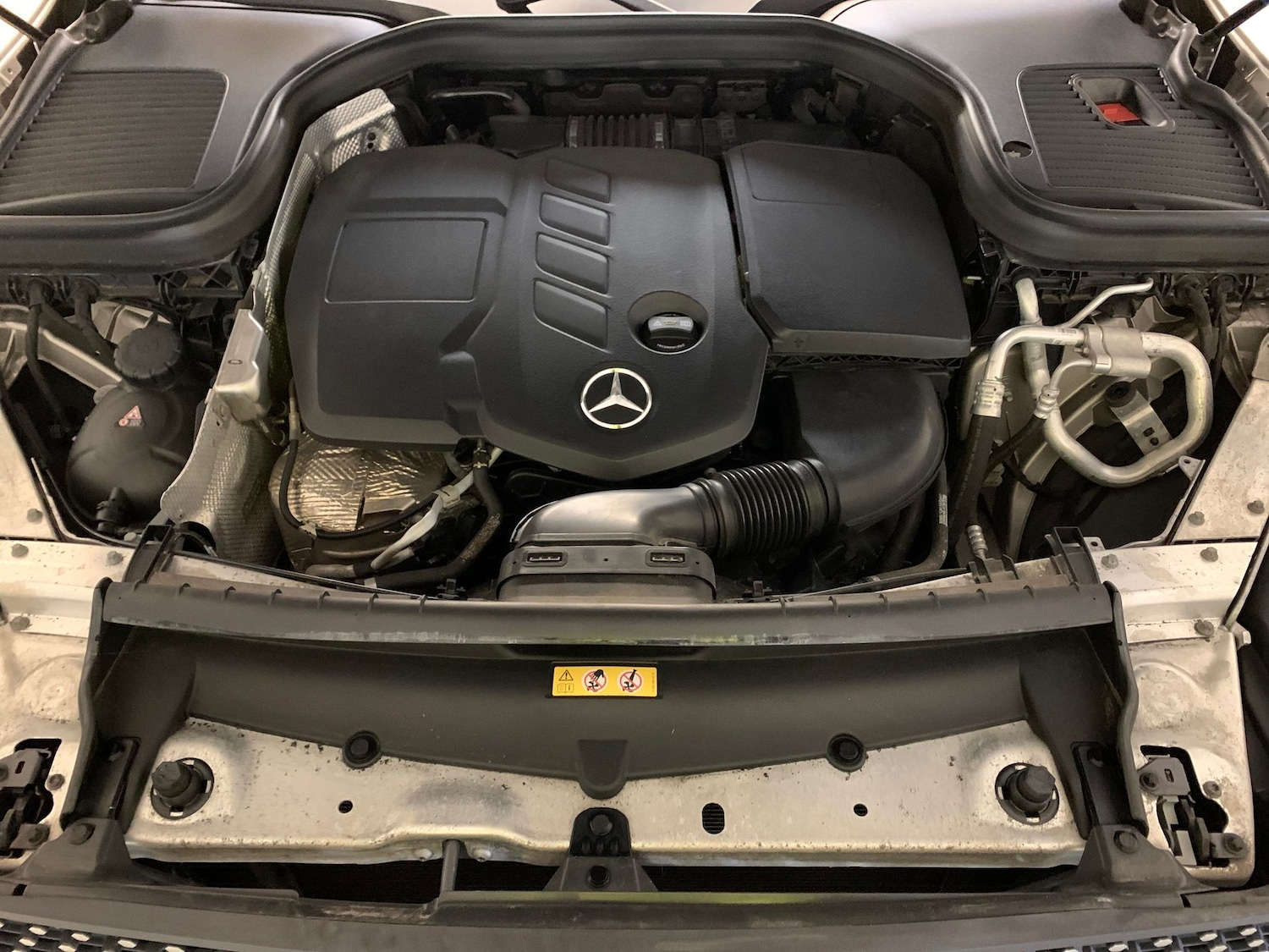 Used Mercedes-Benz GLC 2020 for sale - 76467580: Photo 38