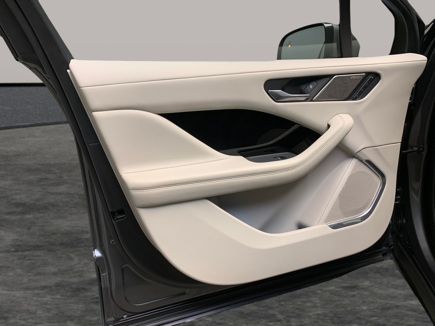 Used Jaguar I-Pace 2020 for sale - 77846215: Photo 37