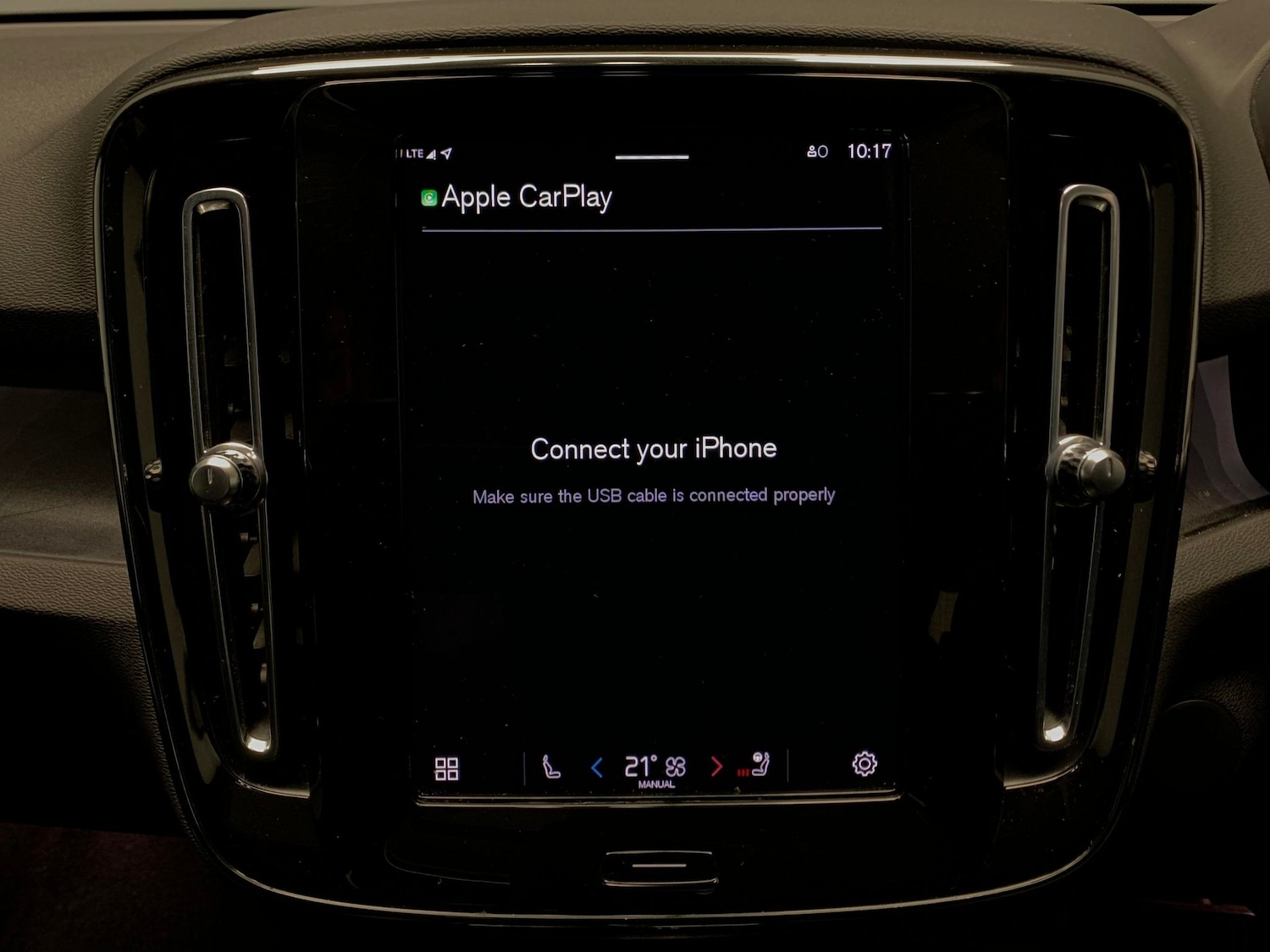 Used Volvo XC40 2022 for sale - 76444592: Photo 23