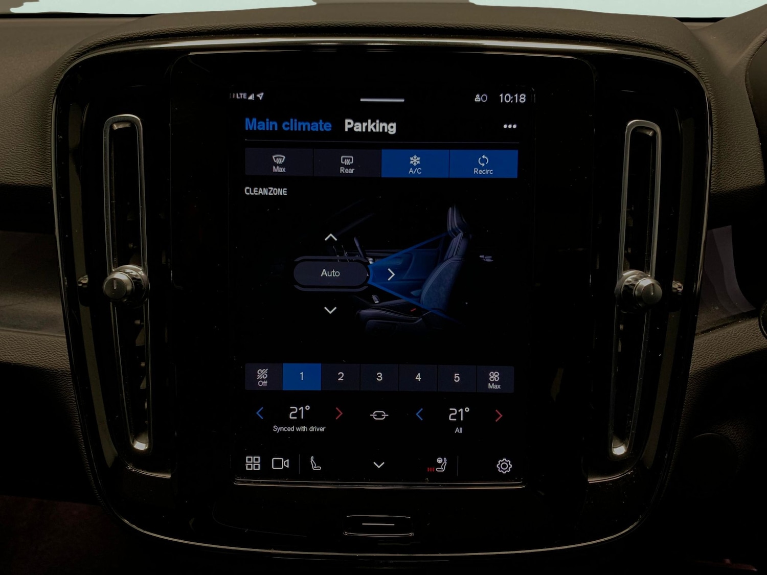 Used Volvo XC40 2022 for sale - 76444592: Photo 26