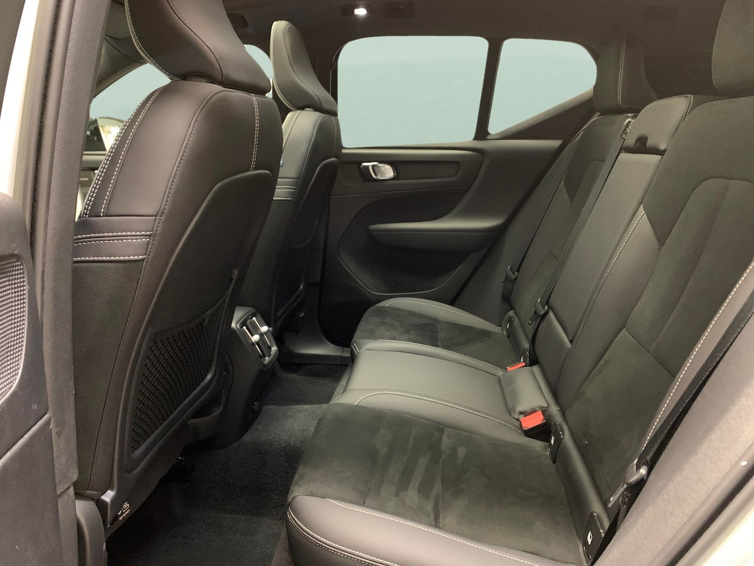 Used Volvo XC40 2022 for sale - 76444592: Photo 34