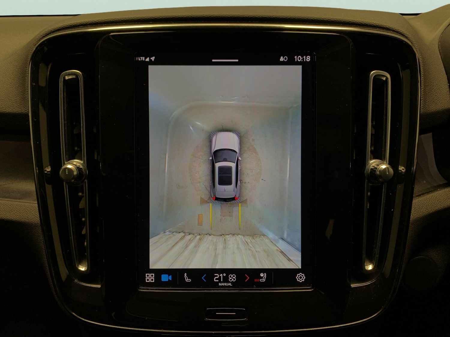 Used Volvo XC40 2022 for sale - 76444592: Photo 9