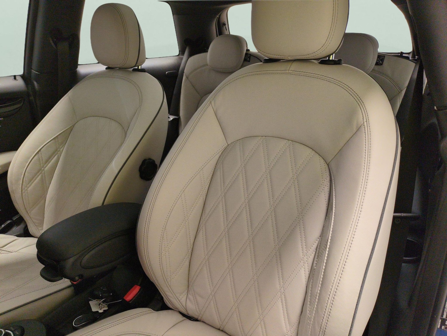 Used MINI Hatch 2023 for sale - 77981292: Photo 9