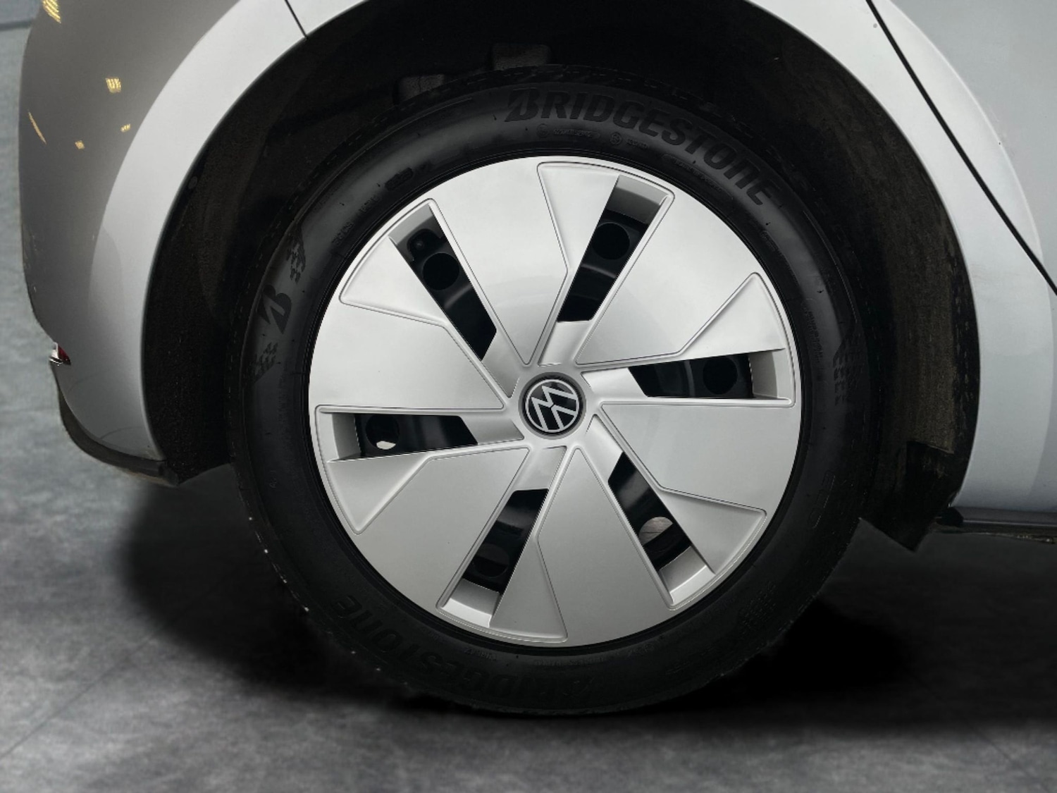 Used Volkswagen ID.3 2023 for sale - 76518357: Photo 28