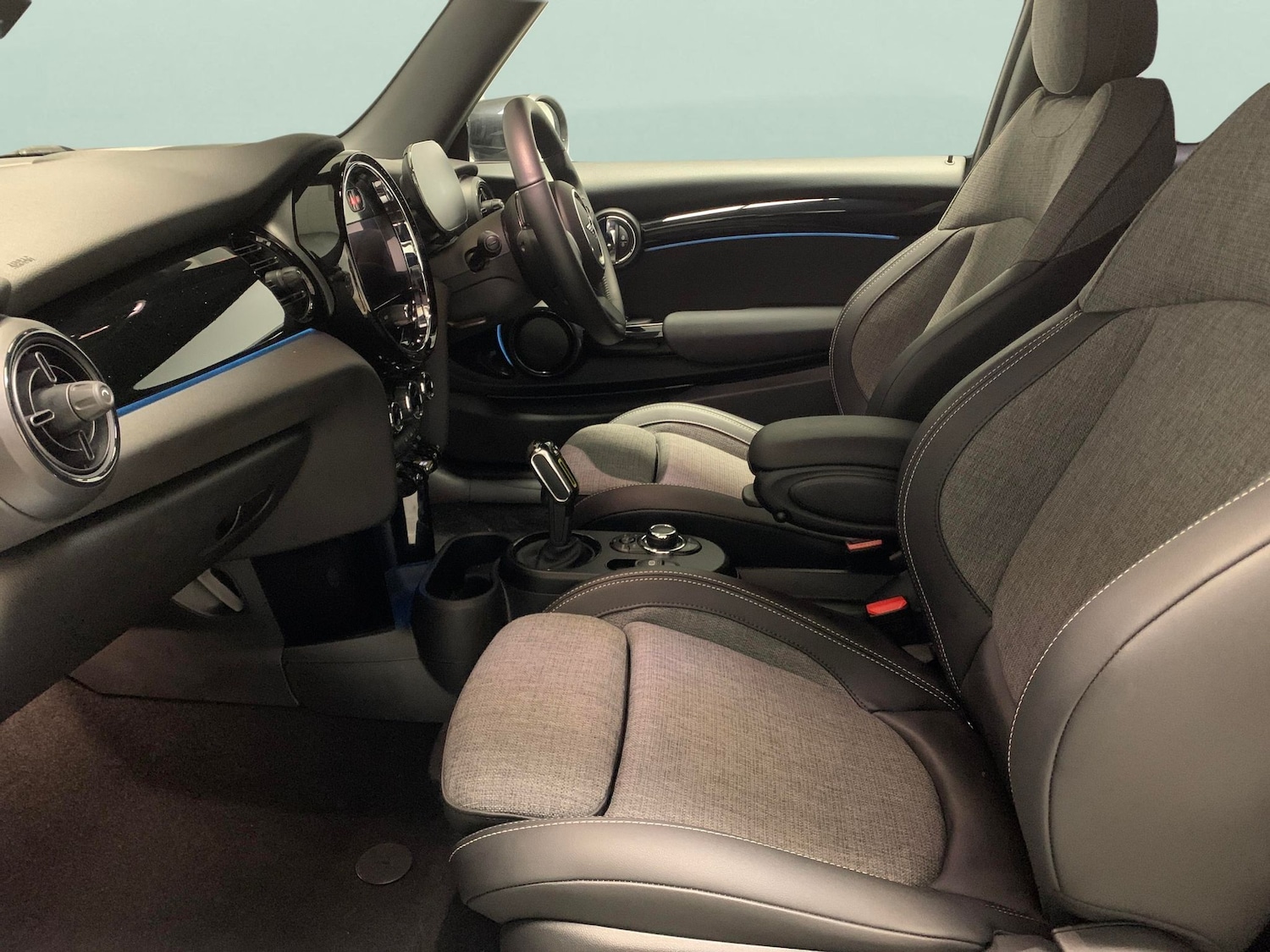 Used MINI Hatch 2022 for sale - 77255741: Photo 4