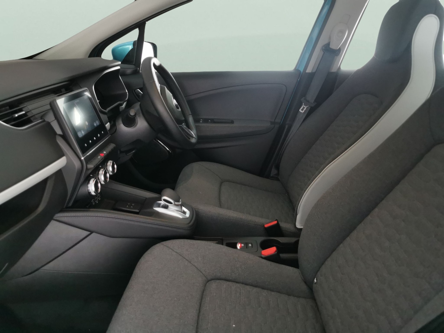 Used Renault Zoe 2021 for sale - 76928349: Photo 4
