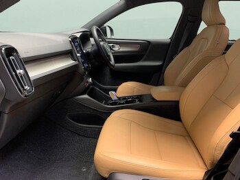 Used Volvo XC40 undefined for sale - 76491939: Photo