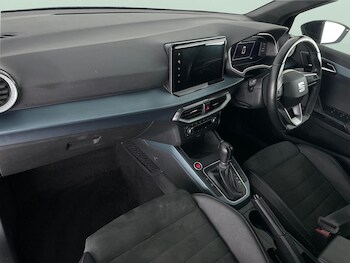 Used SEAT Arona 2024 for sale - 75817168: Photo
