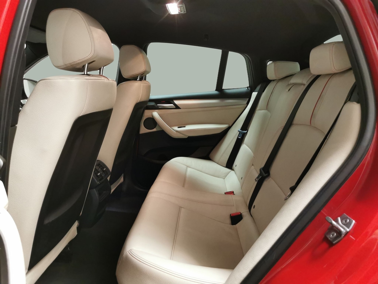 Used BMW X4 2016 for sale - 76420800: Photo 34