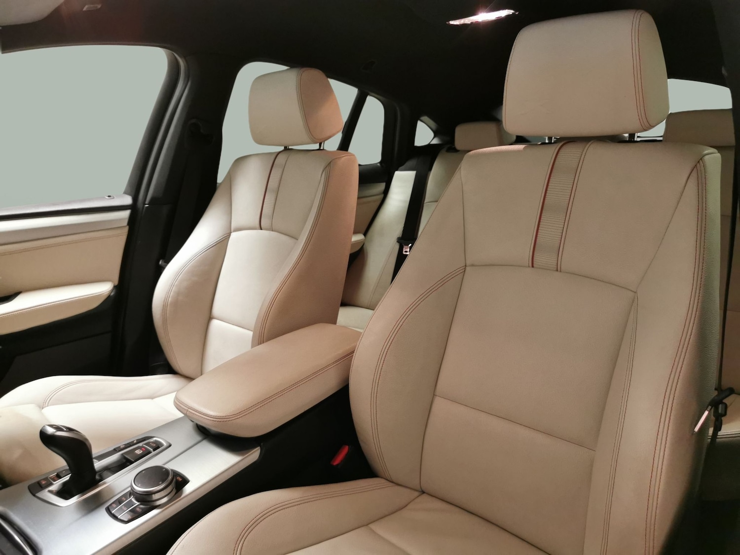 Used BMW X4 2016 for sale - 76420800: Photo 9