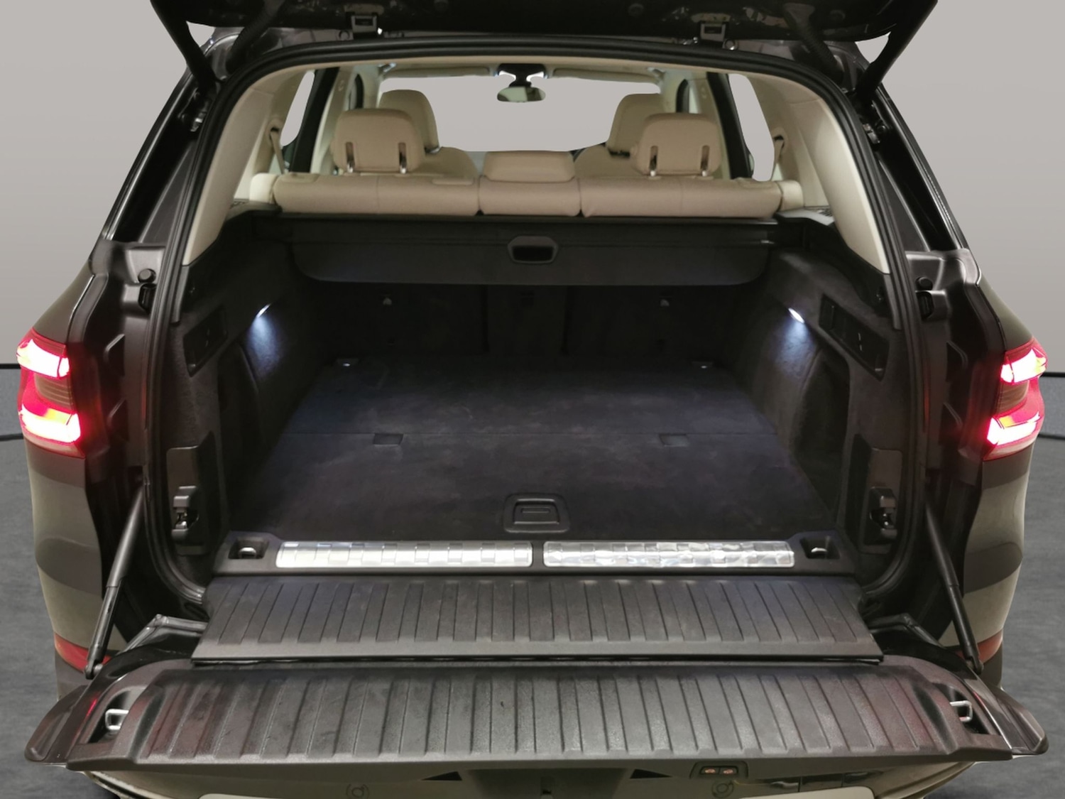 Used BMW X5 2021 for sale - 77350926: Photo 32