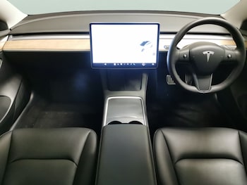 Used Tesla Model 3 undefined for sale - 76450159: Photo
