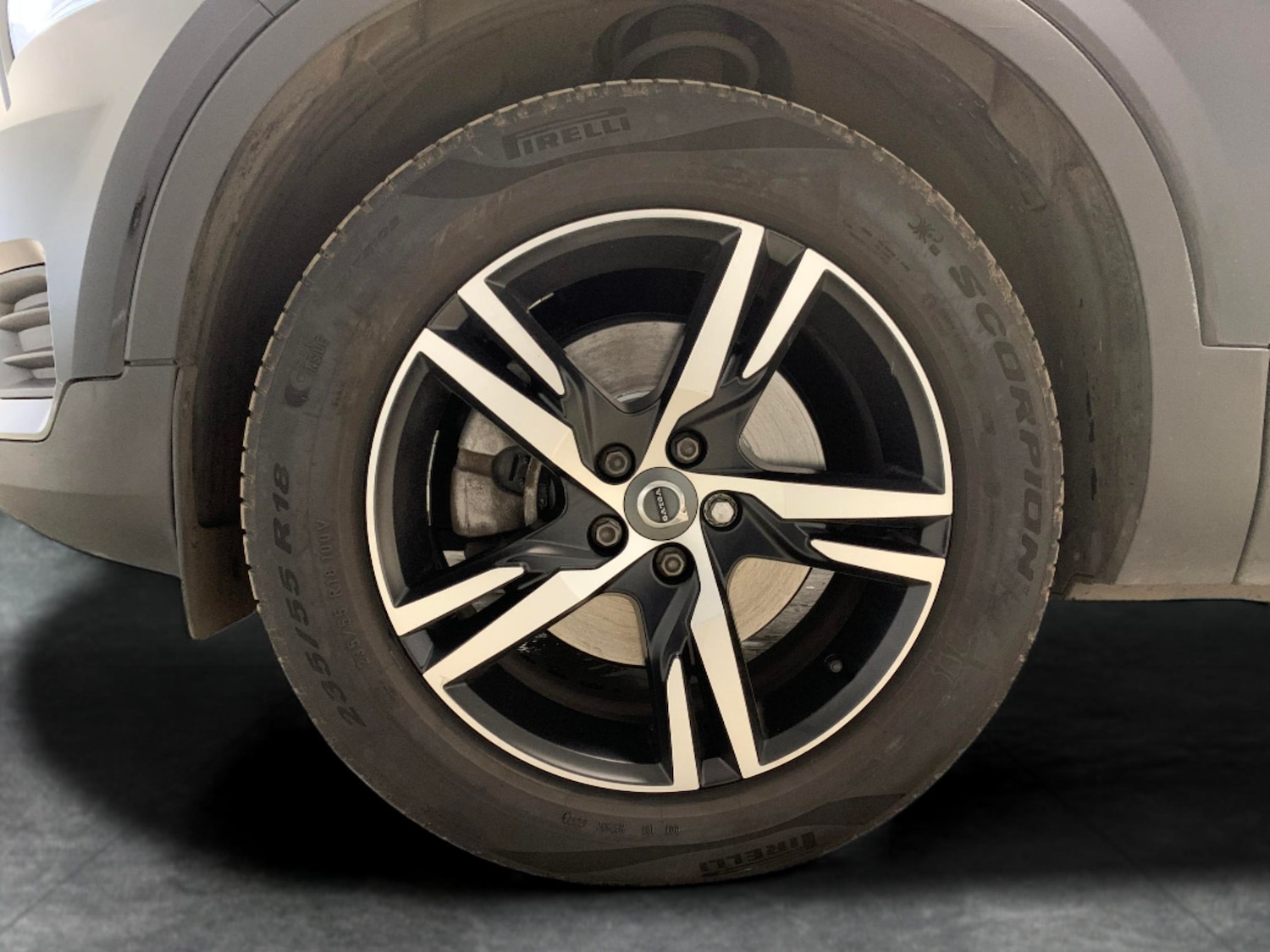 Used Volvo XC40 2022 for sale - 76439661: Photo 32