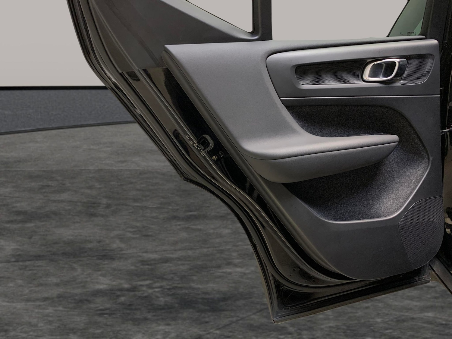 Used Volvo XC40 2022 for sale - 76439661: Photo 38