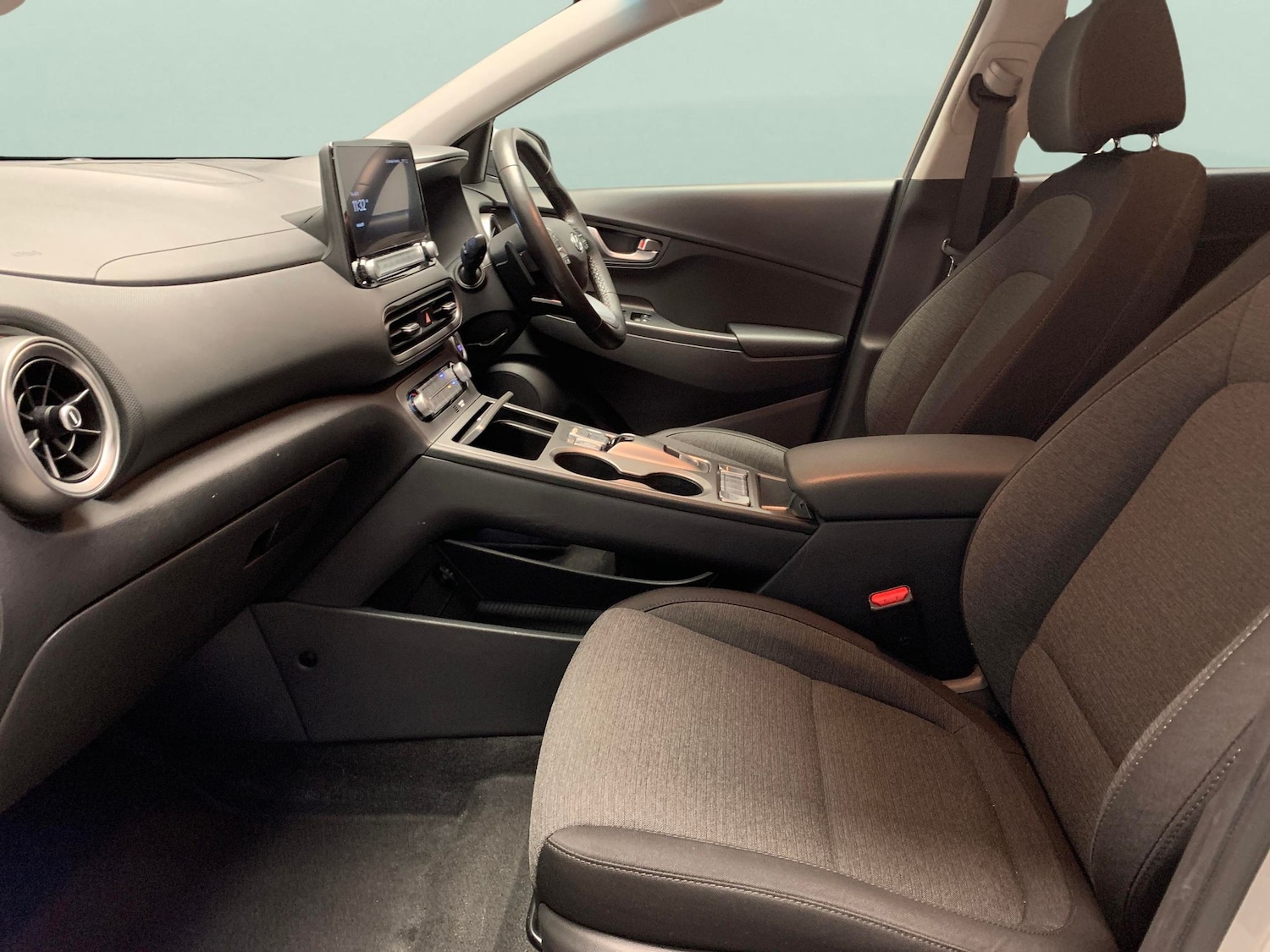 Used Hyundai KONA 2022 for sale - 76494294: Photo 4