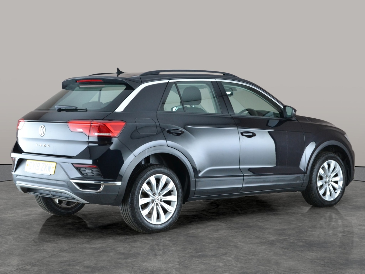Used Volkswagen T-Roc 2019 for sale - 77665428: Photo 9