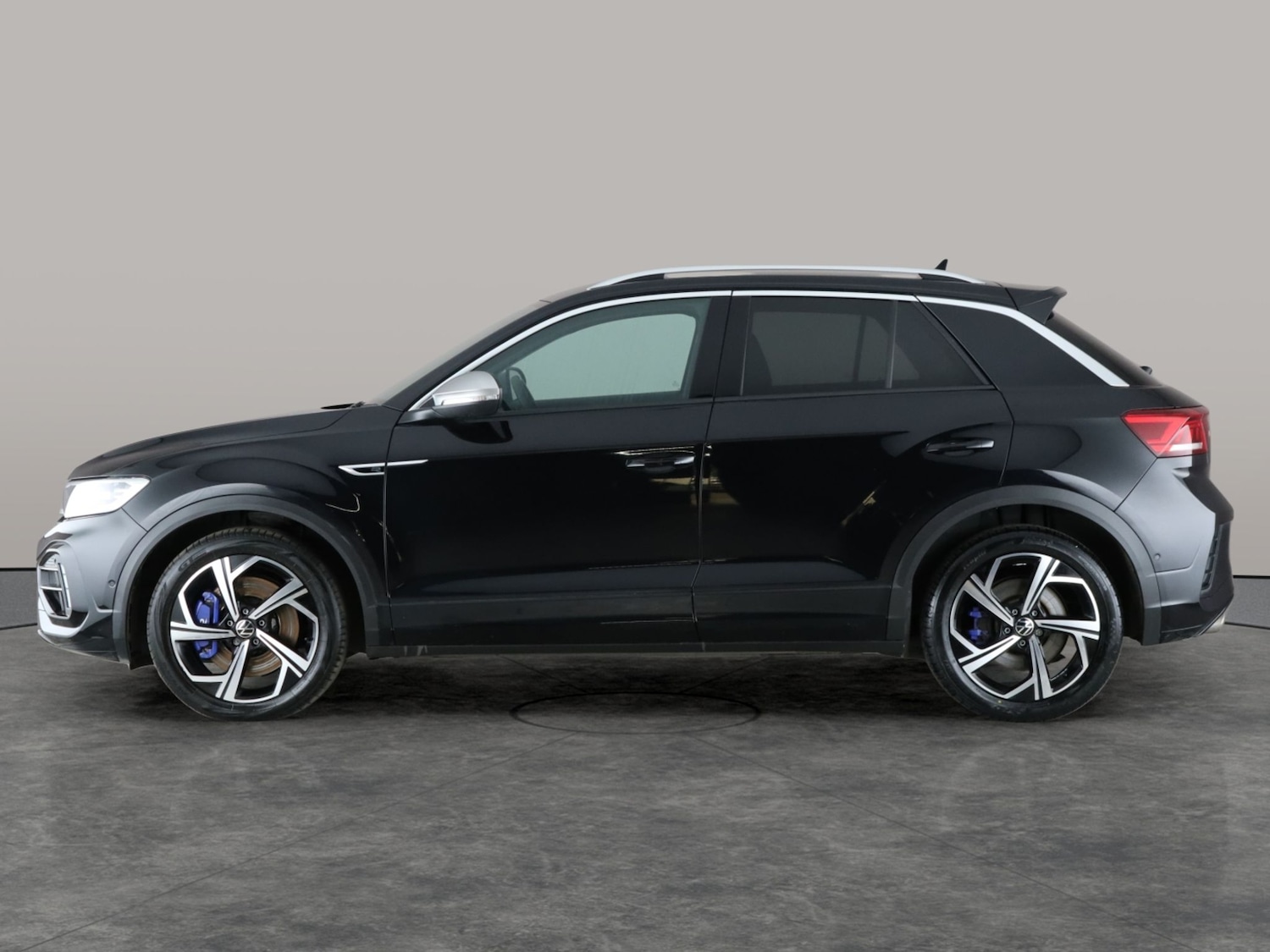 Used Volkswagen T-Roc 2023 for sale - 76719926: Photo 13