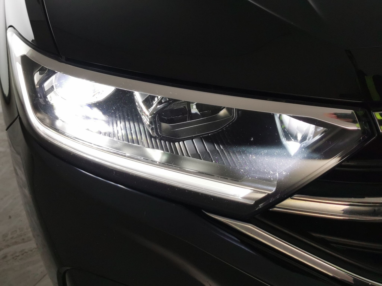 Used Volkswagen T-Roc 2023 for sale - 76719926: Photo 25