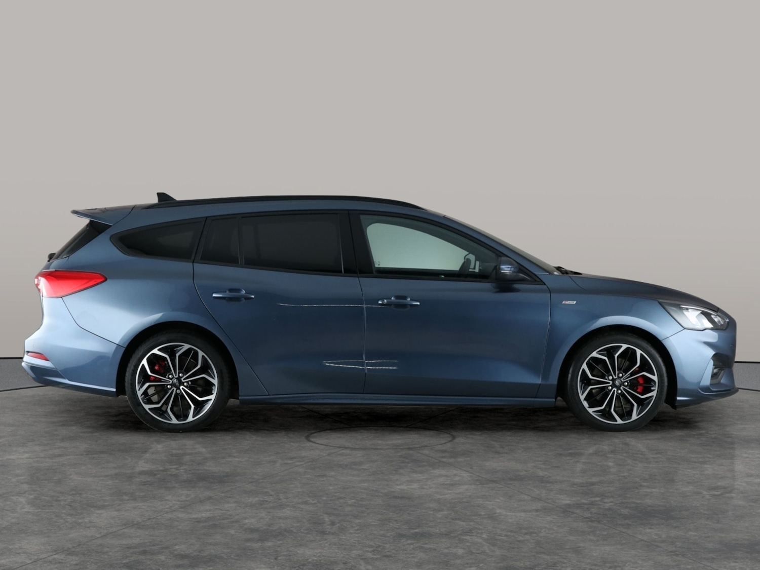 Used Ford Focus 2019 for sale - 76540324: Photo 9