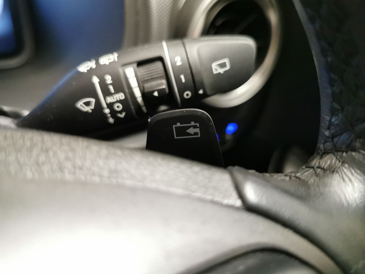 Used Hyundai KONA 2023 for sale - 78221141: Photo 22