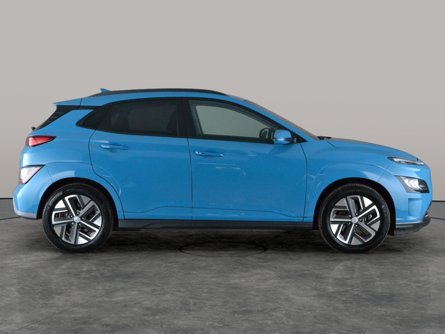 Used Hyundai KONA 2023 for sale - 78221141: Photo 9