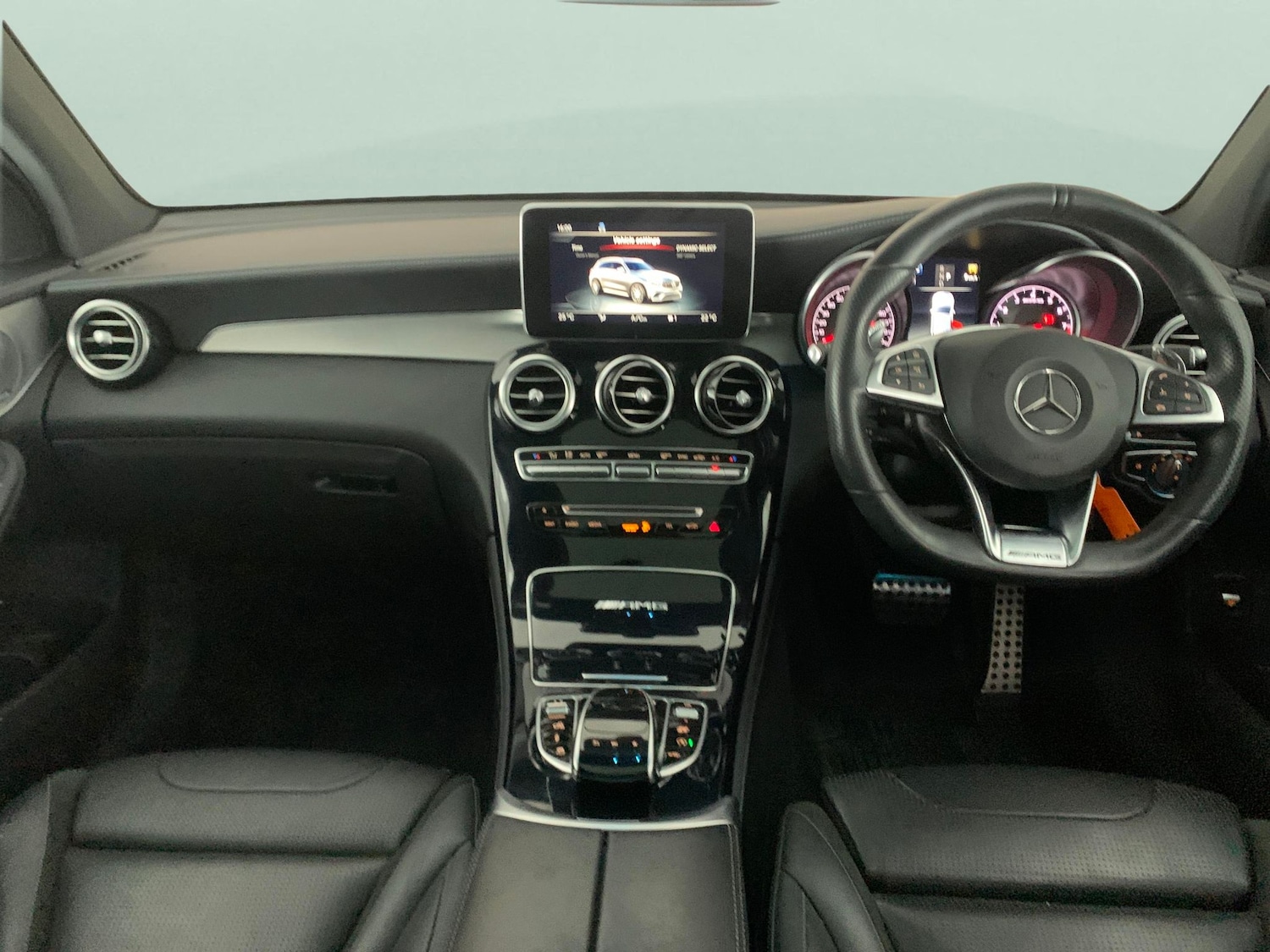 Used Mercedes-Benz GLC 2019 for sale - 76999666: Photo 10