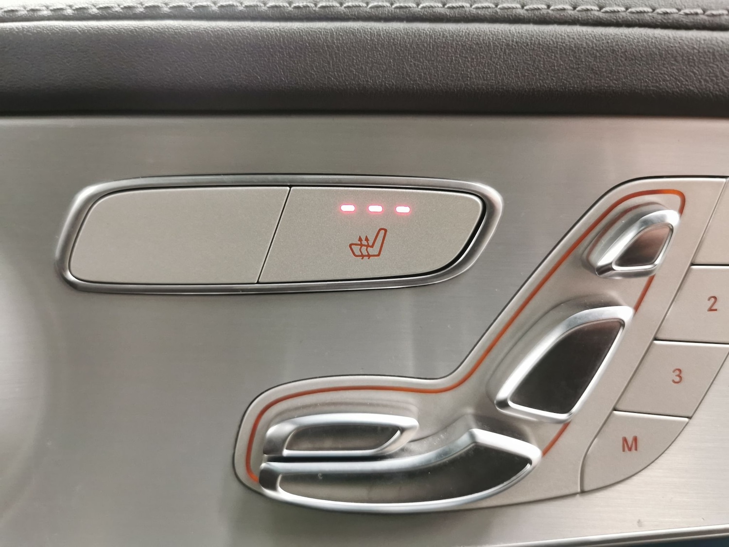 Used Mercedes-Benz GLC 2019 for sale - 76999666: Photo 21