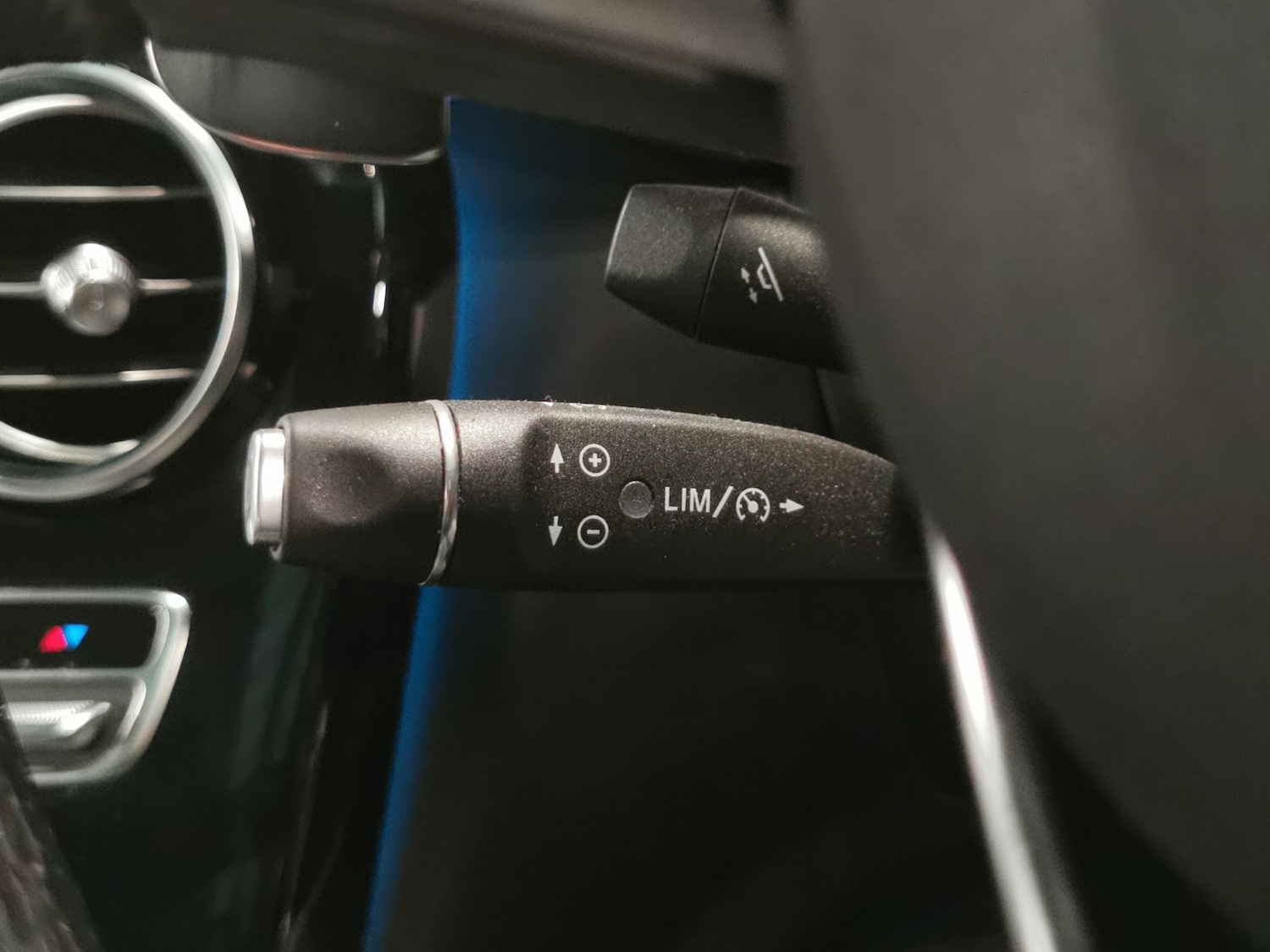 Used Mercedes-Benz GLC 2019 for sale - 76999666: Photo 23