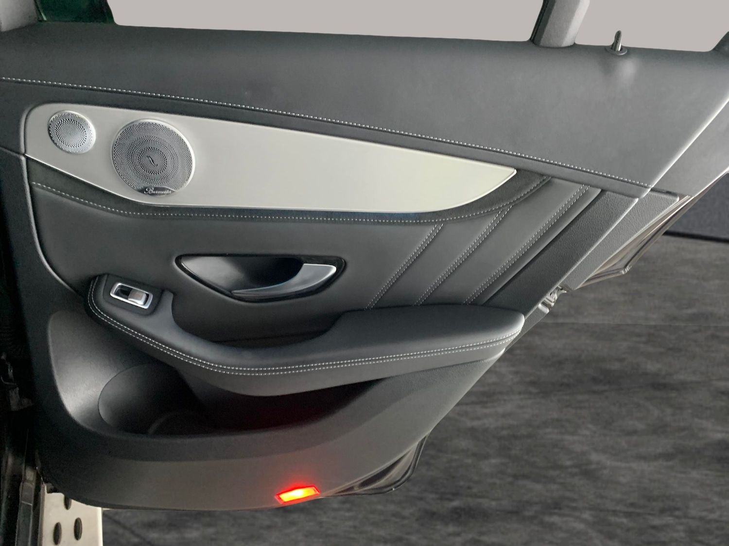 Used Mercedes-Benz GLC 2019 for sale - 76999666: Photo 31