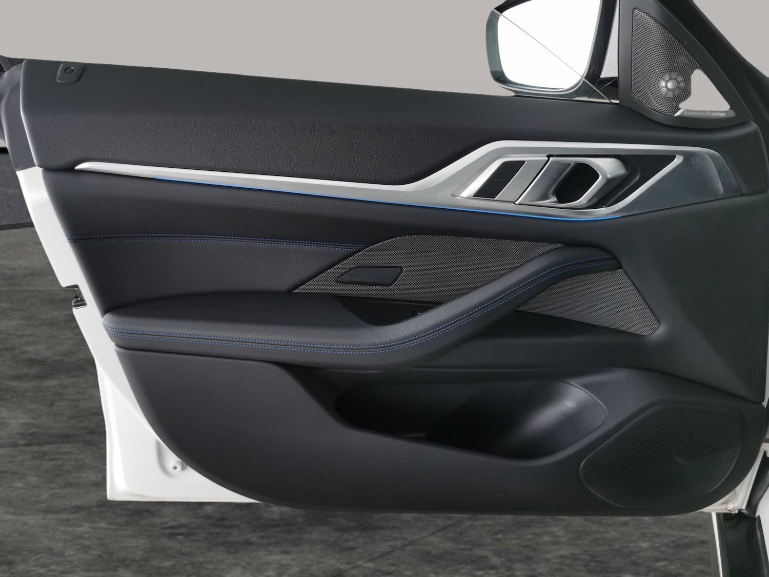 Used BMW i4 2022 for sale - 76557203: Photo 31