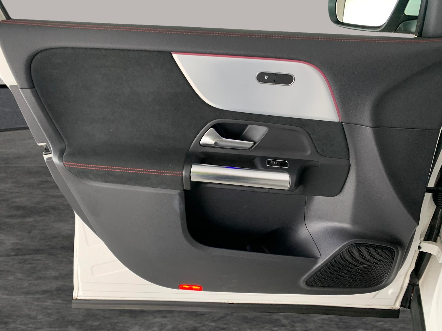 Used Mercedes-Benz EQA 2022 for sale - 76668499: Photo 27