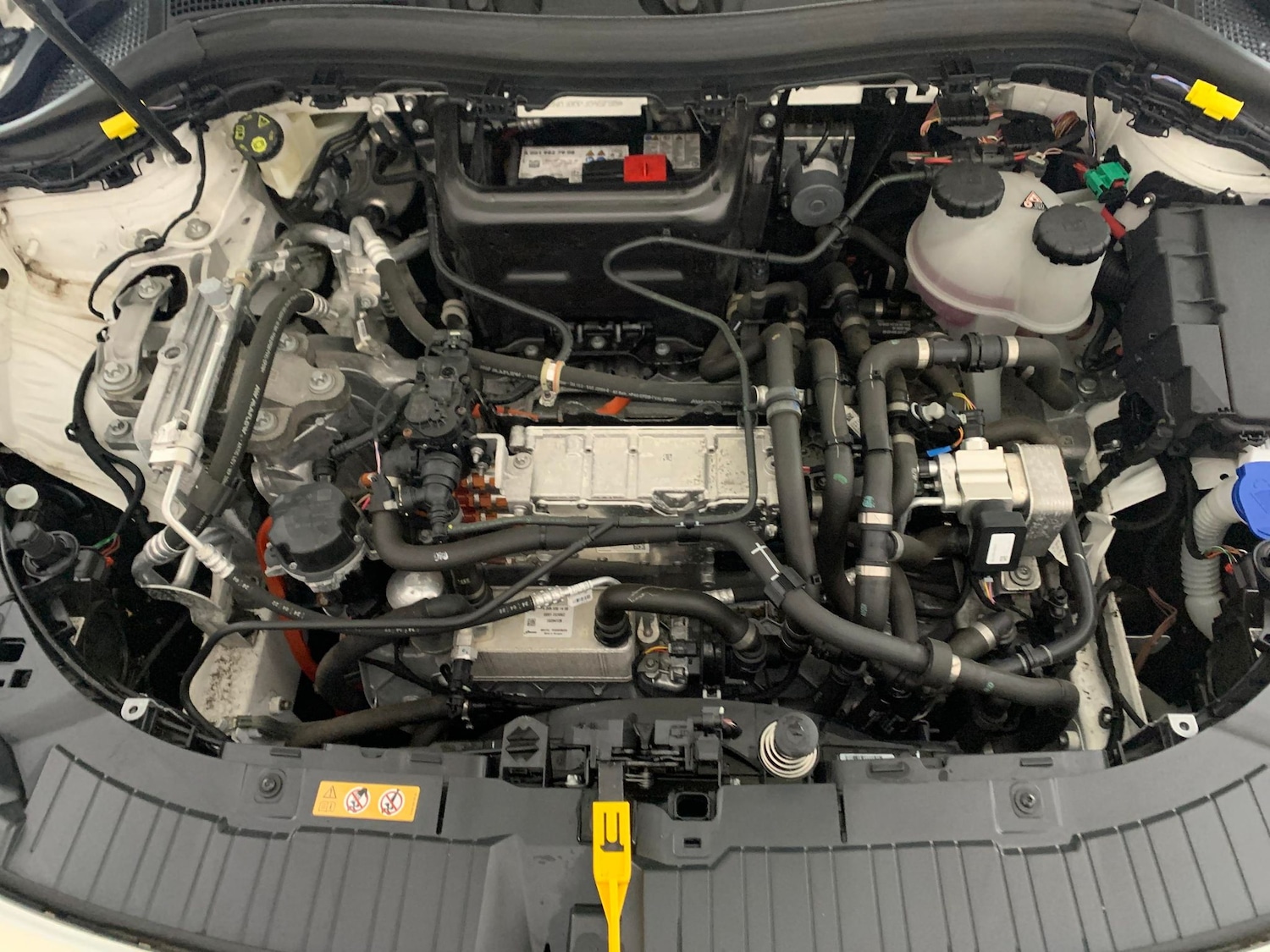 Used Mercedes-Benz EQA 2022 for sale - 76668499: Photo 32