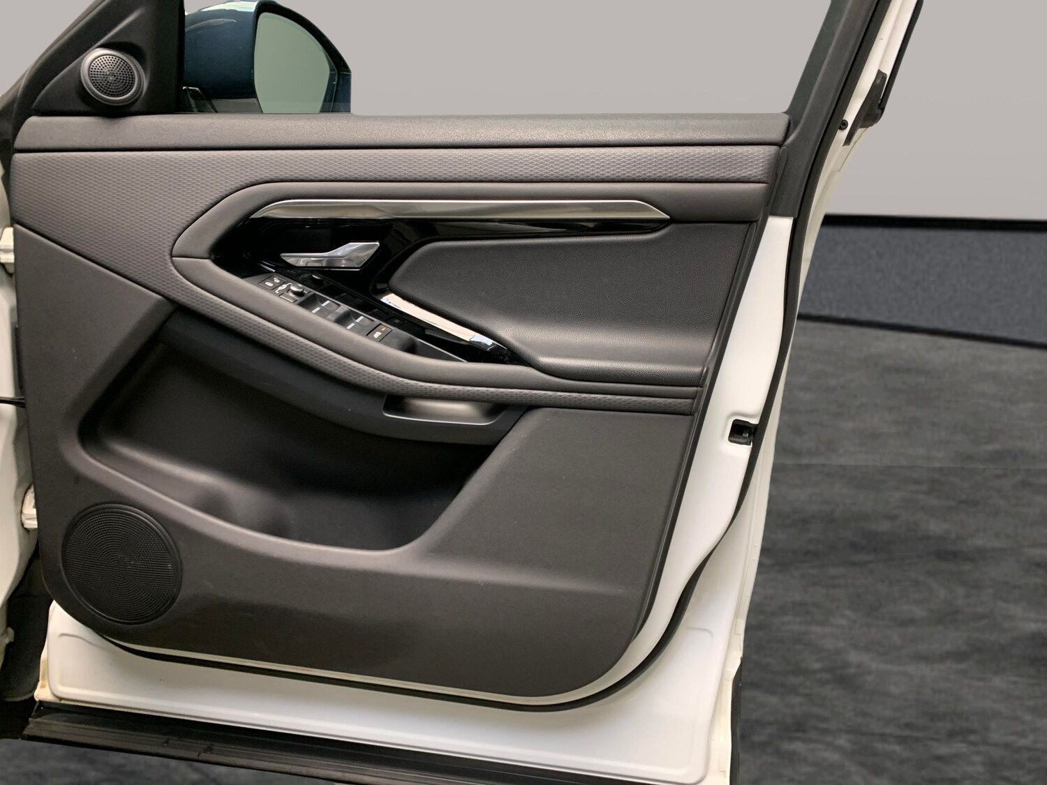 Used Land Rover Range Rover Evoque 2019 for sale - 77460854: Photo 29