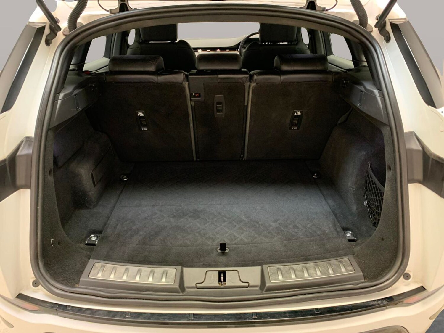 Used Land Rover Range Rover Evoque 2019 for sale - 77460854: Photo 32